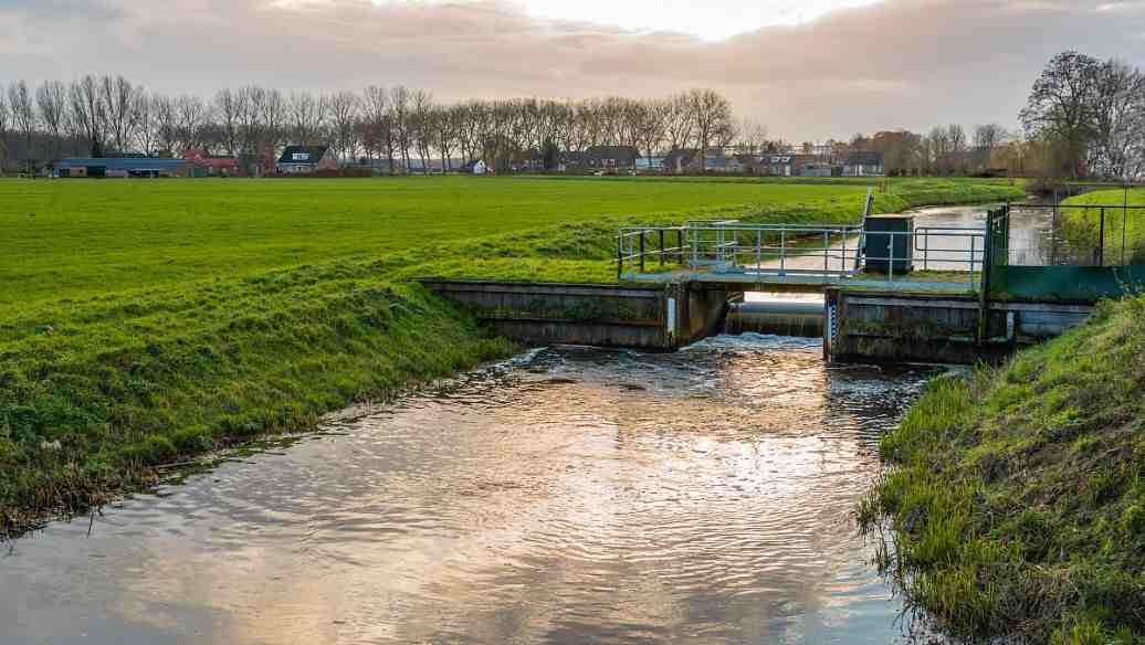 生活污水是怎么處理的呢(生活污水處理設備) 生活污水是怎么處理的呢(生活污水處理設備)